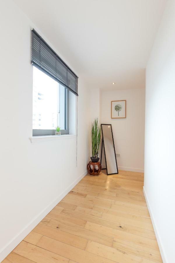 Stylish Penthouse Suite เอดินบะระ ภายนอก รูปภาพ