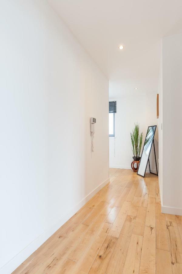Stylish Penthouse Suite เอดินบะระ ภายนอก รูปภาพ
